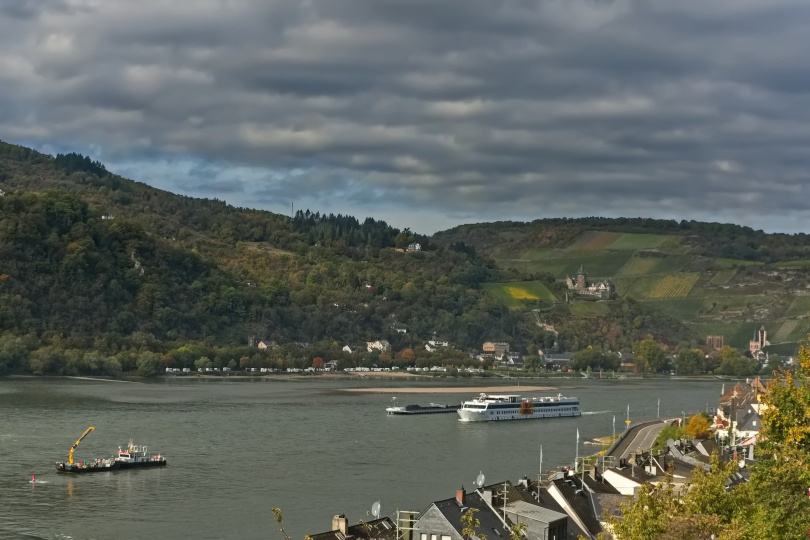 immer was los auf dem Rhein